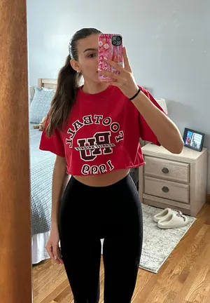 Hanes T-shirt thumbnail 1