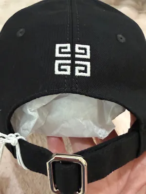 Givenchy Small Curved Women’s Hat thumbnail 5