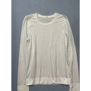Lululemon Swiftly Breathe Long Sleeve Squad Size 8 White thumbnail 3