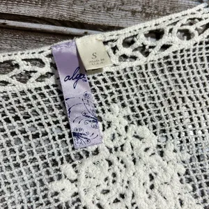 Alpine Woman’s White Lace Cardigan Beach/ Coastal size small thumbnail 6