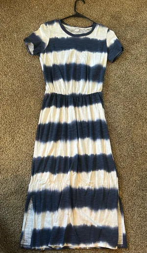 Old Navy Dress thumbnail 1