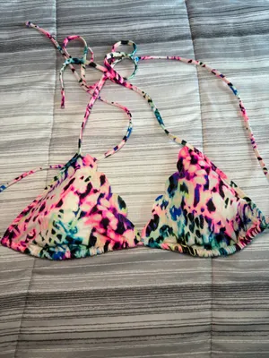 Bikini top thumbnail 5