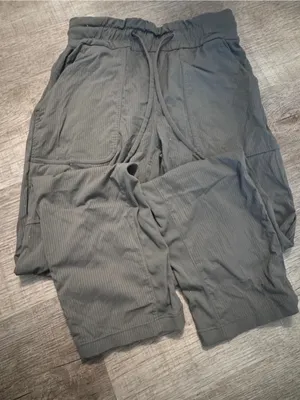 LULULEMON “Ready to Rulu” cropped jogger size 2 thumbnail 3