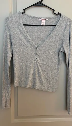 Victoria's Secret Light Gray Long-Sleeve V-Neck Henley Top thumbnail 1