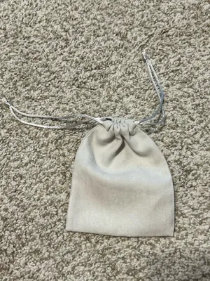 Kendra Scott Jewelry bag thumbnail 2