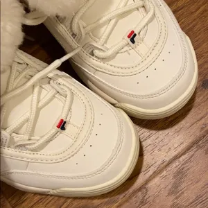 Fila shearling boot sneakers. 7 thumbnail 5