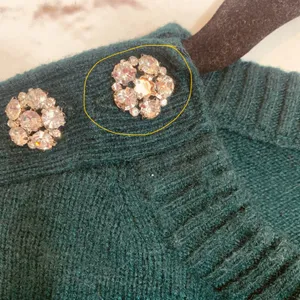 J. Crew Lambs Wool Blend Jewel Shoulder Sweater Emerald Green Women’s Small thumbnail 3