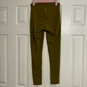 Aritzia TNAction Green / Brown Leggings thumbnail 3