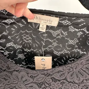 NWT Philosophy Women's Floral Lace Lined Long Sleeve Blouse Black‎ Size Small thumbnail 4