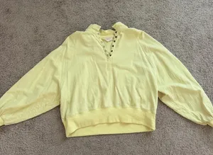 Peach love yellow casual sweatshirt thumbnail 1