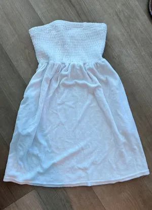 Mini white Amazon dress thumbnail 1