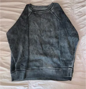 American Eagle Crewneck Sweatshirt thumbnail 1
