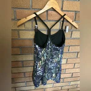Lululemon Power Y Tank Lion Floral Sport White Multi / Gator Green Size 4 thumbnail 5