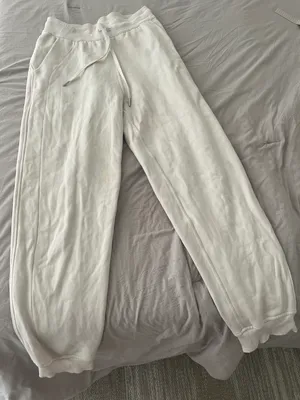 Lululemon Joggers  thumbnail 1