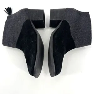 Toms Leila Wool Felt Ankle Booties Size 7.5 Boots Leather Suede Black &‎ Gray thumbnail 4