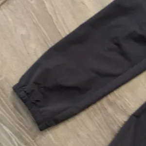 Orvis gray jogger outdoor pants size 6 thumbnail 3