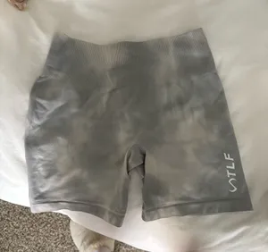 TLF Seamless Scrunch Shorts Gray thumbnail 1