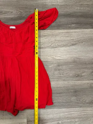 Hollister Women’s Red Smocked Romper Puff Sleeve Viscose Size XS thumbnail 6