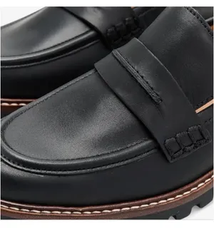 Madewell The Corinne Lugsole Loafers - black size 8 thumbnail 4