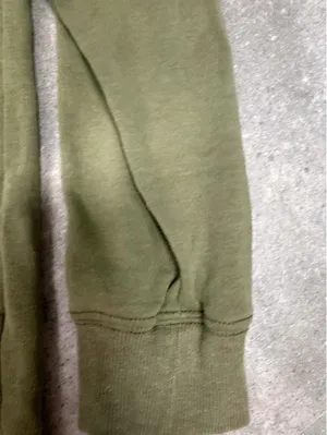 Old Navy brand women’s size medium long sleeve top thumbnail 3