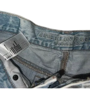 American Eagle women's denim shorts distressed light wash frayed raw hem size 0 thumbnail 3