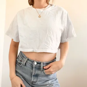 White Short Sleeve Crop Top thumbnail 4