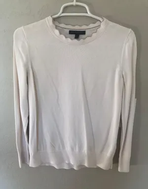 Banana Republic Sweater thumbnail 1