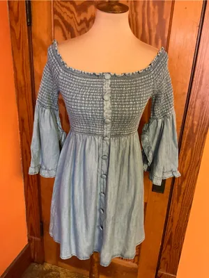 VENUS Denim Dress Size 2 Smocked Off Shoulder Bell Sleeve Button Front Boho thumbnail 3