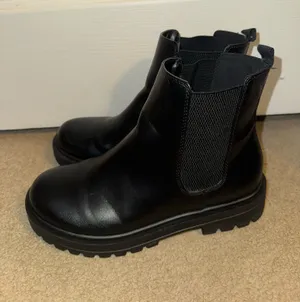Soda black womens round toe ankle boot thumbnail 3