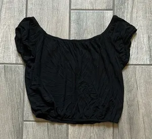 The Hanger Black Ruched Crop Blouse thumbnail 1