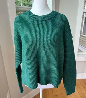 American Eagle Heather Green Cropped Crewneck Ribbed Sweater Size Medium thumbnail 6