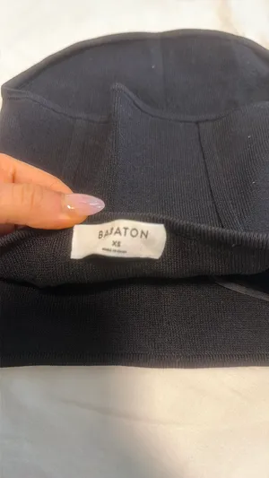 Babaton Aritzia Sculpt Knit Crop thumbnail 3
