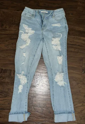 PacSun Ripped Mom Jeans thumbnail 2