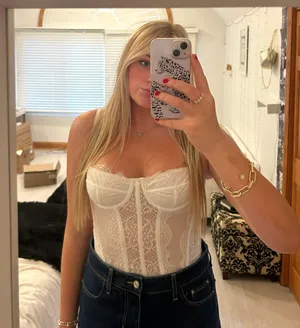 White Corset Top Size M thumbnail 3