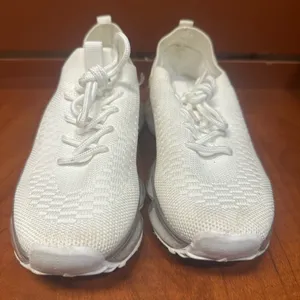 Link White Sneakers with Knit Mesh Upper and Air Cushioning thumbnail 5