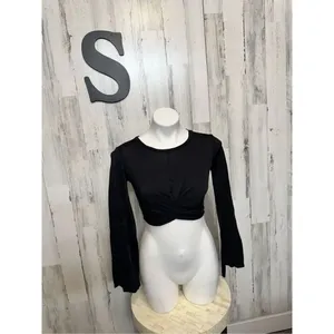 Black crop top Black thumbnail 2