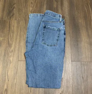 Wild Fable Distressed Jeans thumbnail 2