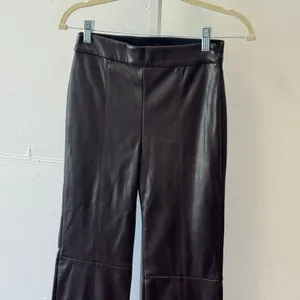 Ann Taylor Espresso Brown Faux Leather High Rise Flare Seam Front Pants 00 thumbnail 3