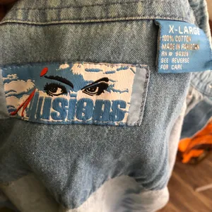 Vintage Blue 90s and red denim short sleeve shirt with hand embroidery and bow detailing. 100% COTTON thumbnail 4