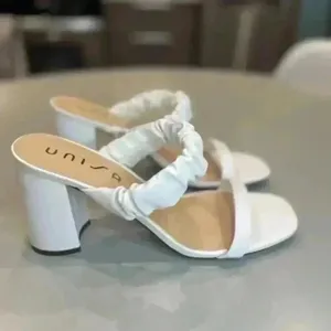 Unisa Womens Cyla‎ Slide Sandal - White thumbnail 8