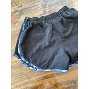 Nike Women's Dri-FIT Running Workout Shorts - Size Medium Black & Blue thumbnail 6