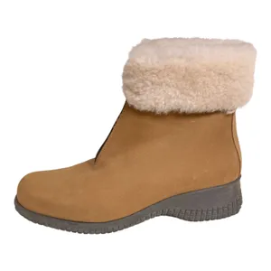 La Canadienne Evitta Genuine Shearling-Lined Waterproof Bootie Size 9.5M thumbnail 10