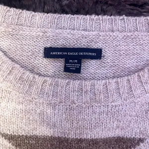 American Eagle Outfitters sweater thumbnail 3