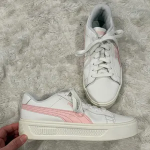 Puma Smash Platform V3 Retro Women's White and Light‎ Pink Sneakers Size 7.5 thumbnail 3