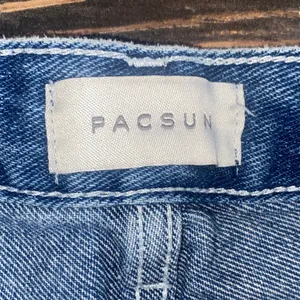 PacSun Women's Blue 90s boyfriend Jeans thumbnail 3