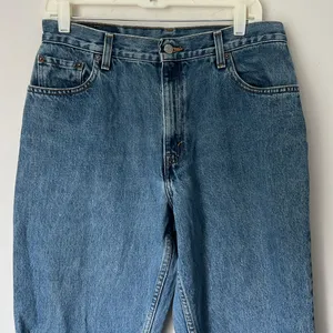 Y2K 00’s Levi’s Women’s High Waist Relaxed Fit Mom‎ Jeans 💙 thumbnail 3