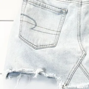 American Eagle Womens 4‎ Denim Mini Skirt Light Wash Distressed Hem Button Fly thumbnail 6