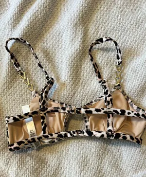bikini top thumbnail 3