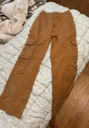 Abercrombie Cargo Pants thumbnail 1