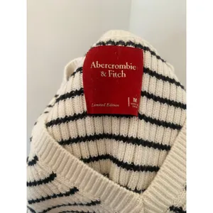 Abercrombie & Fitch Limited Edition Sleeveless Ribbed Striped Sweater Dress Knit thumbnail 5